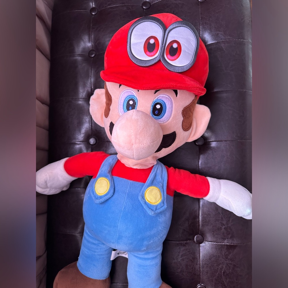 SUPER MARIO 24" MARIO ODYSSEY PLUSH TOY - Picture 1 of 7
